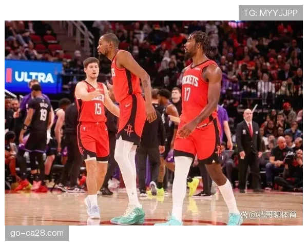 火箭125-105大胜爵士，小贾巴里·史密斯31分9篮板3抢断3盖帽